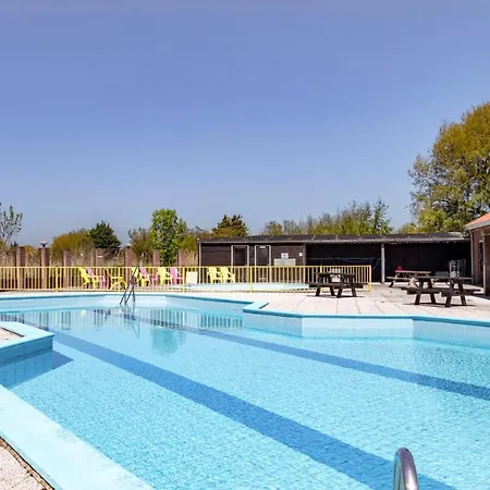 Semesterbostad Recreatiepark De Wielen Sint Maarten