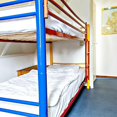 Recreatiepark De Wielen Semesterbostad Sint Maarten